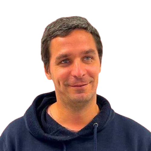 Benjamin-1-removebg-preview (1) Comment augmenter l’implication des salariés et dé-siloter l’entreprise ?